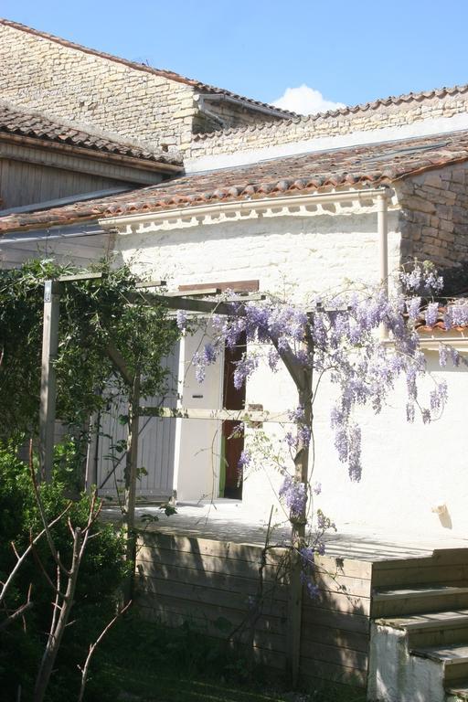 Accacia Home Ferrières Szoba fotó