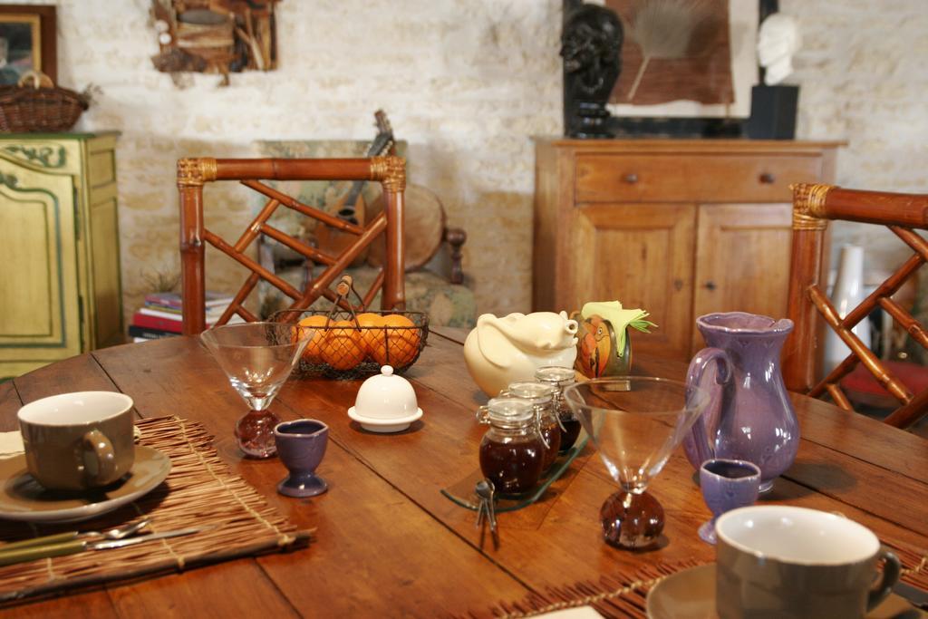 Accacia Home Ferrières Szoba fotó